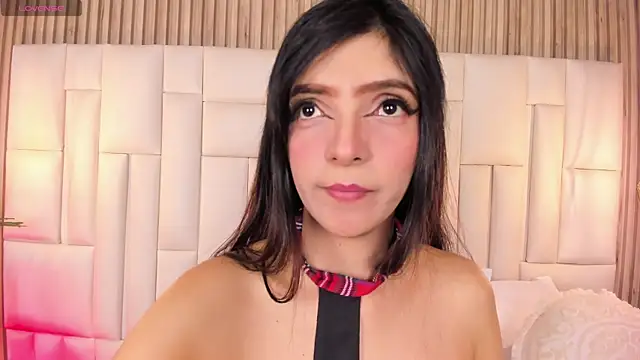 LisaLain webcam