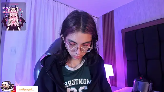 Molly_A webcam
