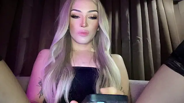 Alicegreenexx webcam