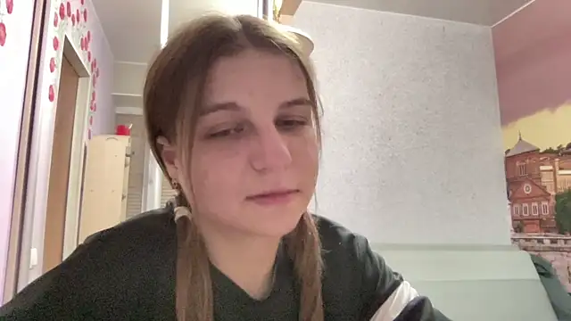 HwaTrippel live cam on StripChat