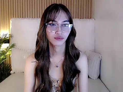 Ur_sweetchanel live cam on StripChat