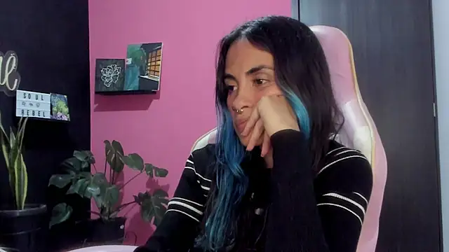azula_lillet webcam