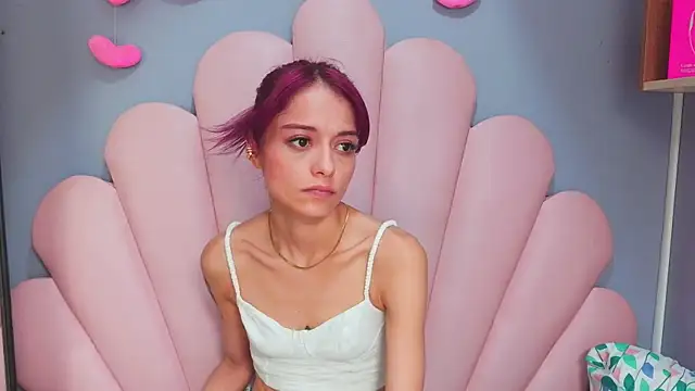 luci_miller webcam