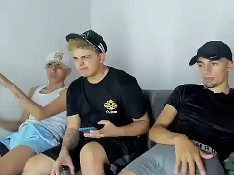 Charlie_Scorpion webcam