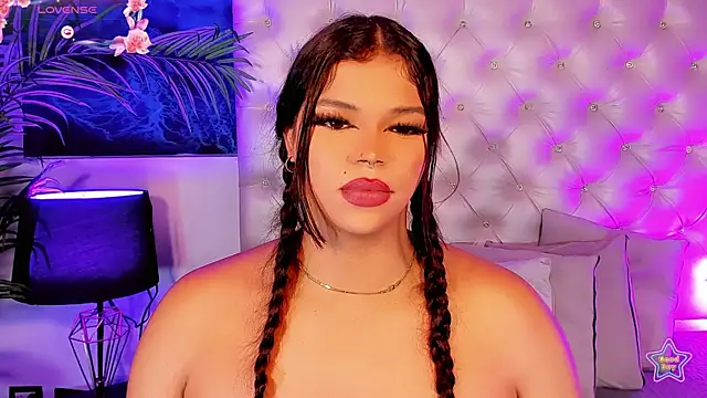 Keira_Fox31 webcam