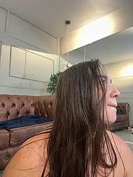ava_blue live cam on StripChat