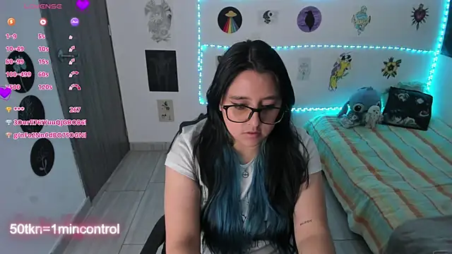 Cherry_blush_ live cam on StripChat