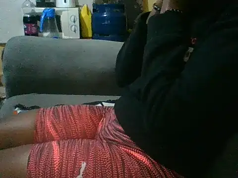 Applecute254 webcam