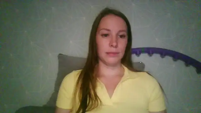 Naughty_Spark_ live cam on StripChat