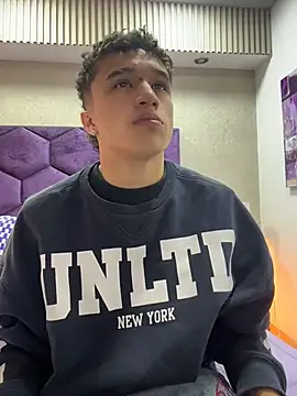 Dominik_Souza live sex cam