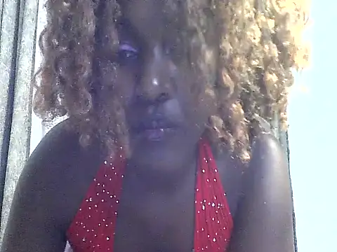 MoonlighMaya webcam