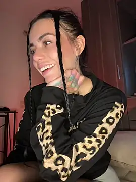 i_am_nina_ webcam