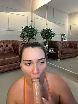 ava_blue webcam