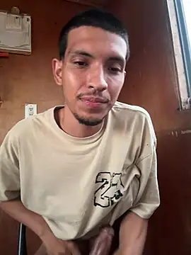 Guillermo618 live sex cam