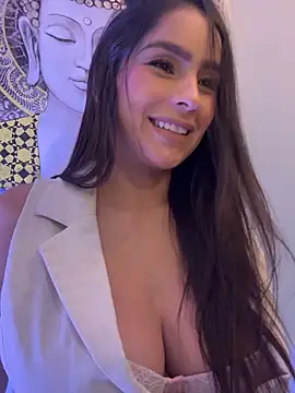 Mau_White