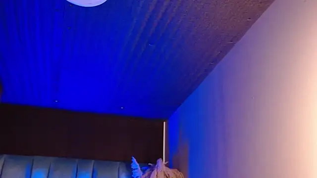 AmmyJones_ webcam