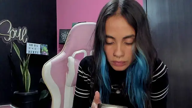 azula_lillet webcam