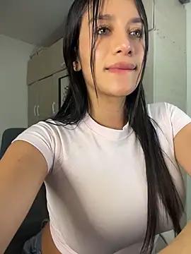 Emmily_19