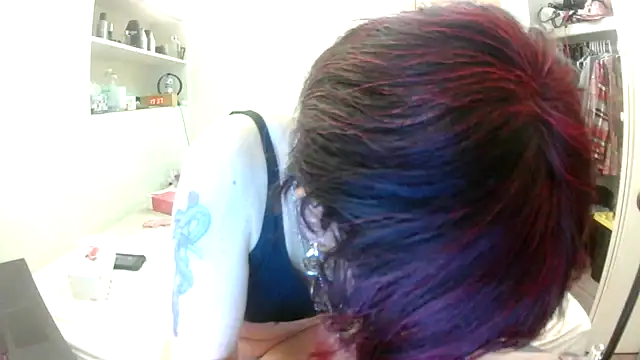 Empress_Lilith live cam on StripChat