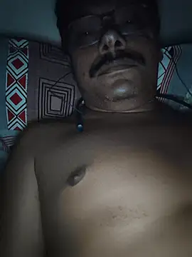 Bigbul6 live cam on StripChat