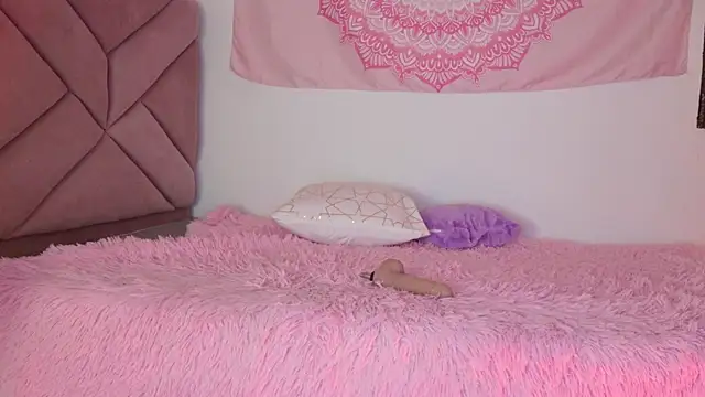 eva_sin18 (F young) - double penetration