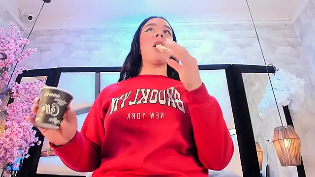 TessaCooper1 webcam