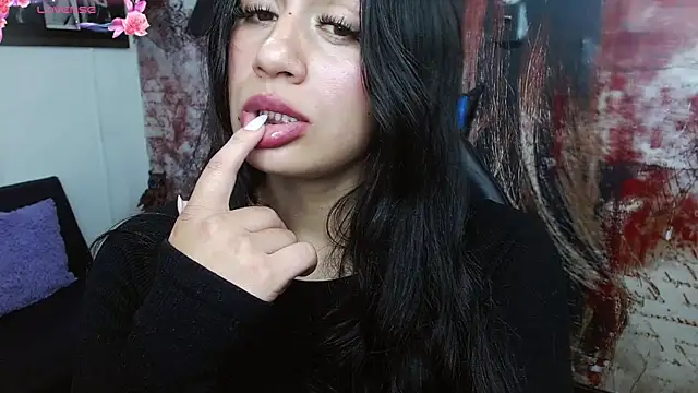 gigi_gilt_ live cam on StripChat