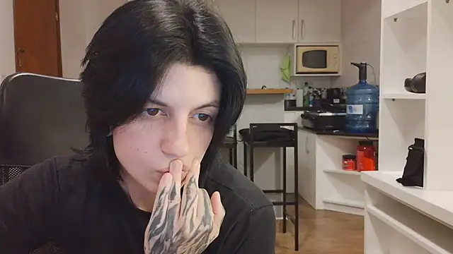 kyslrana live cam on StripChat