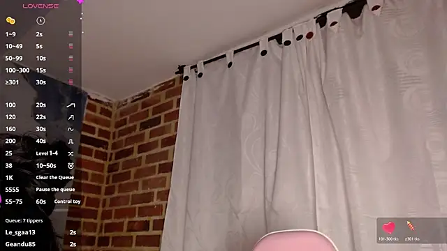 Salome_Cherie live cam on StripChat
