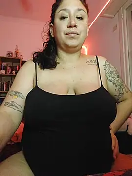 Sweet_yamii live cam on StripChat