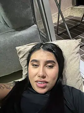 Sophie_Dreamss live cam on StripChat