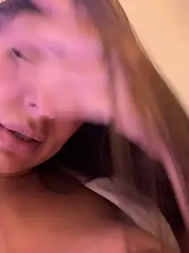 Mau_White webcam