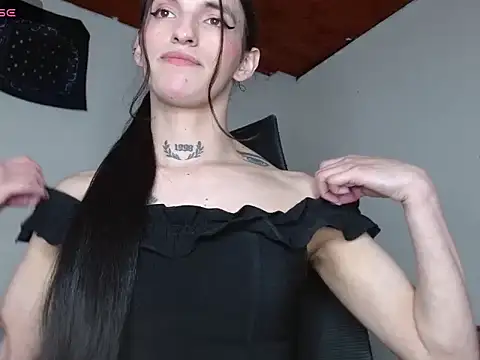 scarlett_crastrawberry (T young) - 🌸🌸 naked 3 min🌸🌸