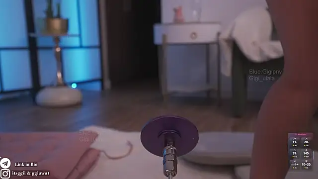 gigi_ulala1 (F young) - Dirty dildo pussy