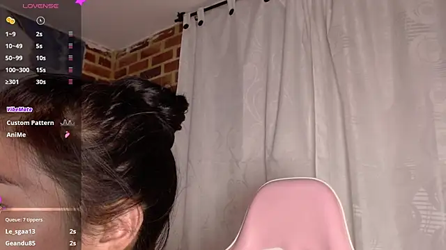 Salome_Cherie live cam on StripChat