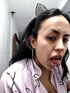 Queen_Ashly webcam