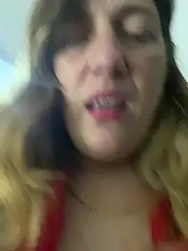 lulupiecitosamor live cam on StripChat
