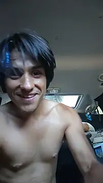 ZeldaSneakyLink live cam on StripChat