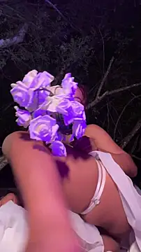 mariannella live cam on StripChat