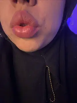 zahra_Jalid webcam