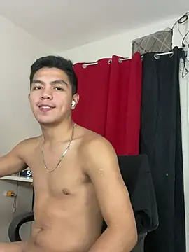 Hunky_paul webcam