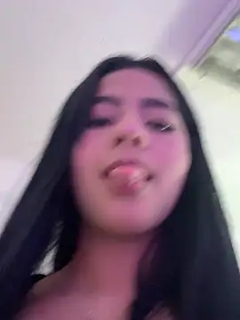 _kyraa_ webcam