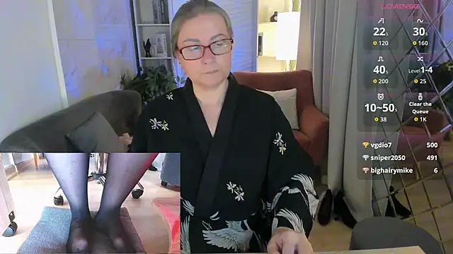 Alexandra_Kind webcam
