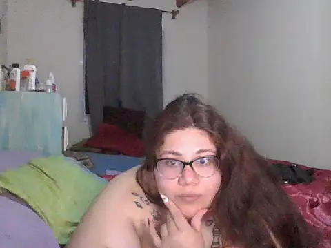 chloeblaze1 webcam