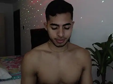 carlitospuma live cam on StripChat