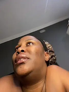 Sexycandyxxx webcam