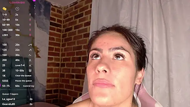 Salome_Cherie live cam on StripChat