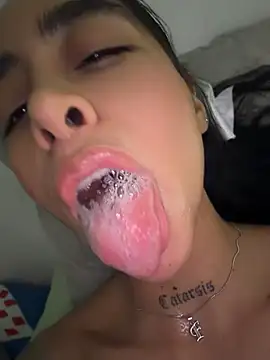 sophierooy22 webcam