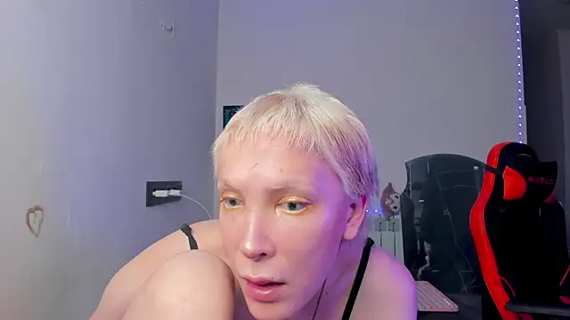 Модель: Lyricca