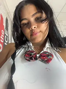 HoneyBunXXX webcam